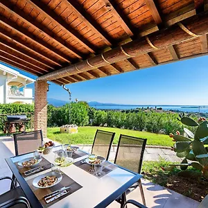  Villa Alma
